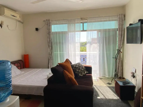 Peron Studio Apartment