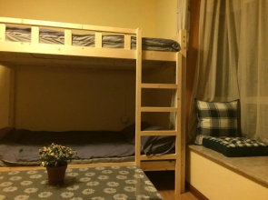 North-Bridge Youth Hostel