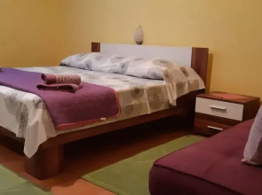 Apartments Petrić