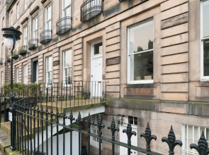 Gloucester Place Georgian Apartment