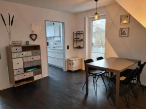 Maisonette-Wohnung mit Balkon