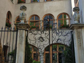 Palazzo Lambertenghi