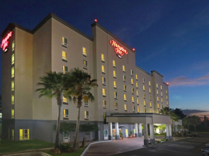 Hampton Inn by Hilton Guadalajara-Aeropuerto