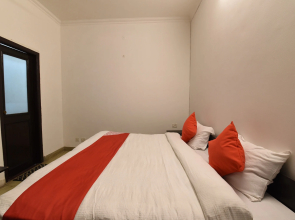 OYO 19889 The Mirage