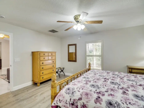 Spacious Home w/ Yard: 8 Mi to Wabasso Beach