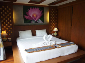 Renoir boutique hotel