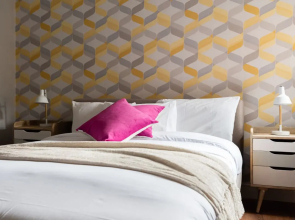 The Old Station House - Stylish & Central 2bdr Apartment