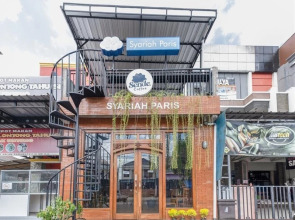 Paris Syariah OYO Rooms