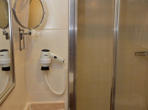 Отель Artemis Princess 