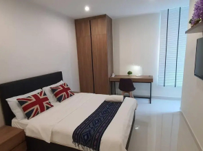 Lovely Kozi Square Studio 1-Bedroom with Pool LV9B