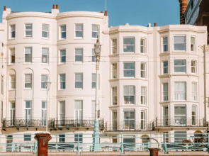 No.124 by GuestHouse, Brighton