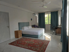 Areni Lodge