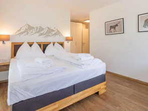 Alpine Appartement Top 4 by AA Holiday Homes