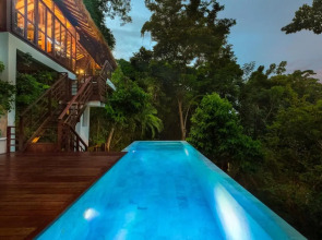 OUTRIGGER Phi Phi Island Resort