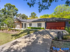 Jacaranda Amber The Vintage Golfside Luxe Villa Hunter Valley