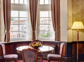 Гостиница «Атлас Делюкс»