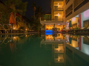 Mekong Angkor Palace Hotel