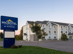 Microtel Inn & Suites by Wyndham Sault Ste. Marie