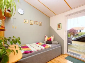 3 private Single Rooms (6147)
