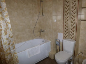Premier Hotel	