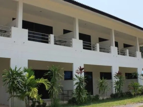 Chalong Seaview Resort