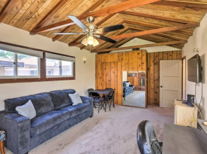 Bakersfield City Home w Patio and Garden