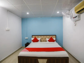 Hotel Shehnai by OYO Rooms