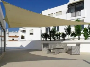 Bowen Luxury Suites