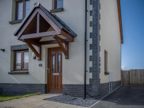 Johnnys Cove - 2 Bedroom - New Hedges