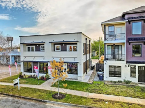 Walk to Tcu: Fort Worth Retreat w/ Balcony!