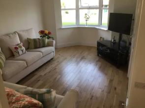 Modern 2 Bedroom House