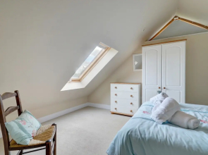 Large, Modern Farmhouse in Umberleigh, With Heigh Ceilings and Beautiful Terrace