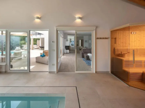 Luxury Villa Dana Indoor Pool and Sauna