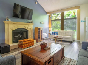 1 Mi to Margaritaville Resort: Cottage w/ Fire Pit
