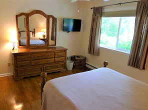 48 Middlecott - 2 Bedroom Condo