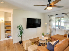 Modern Rapid City Home ~ 3 Mi to Dinosaur Park!