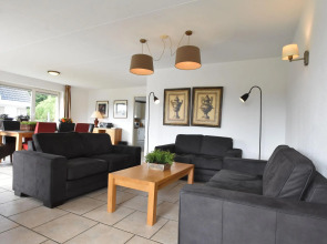 Luxurious holiday villa at lovely location in Zeewolde, Flevoland