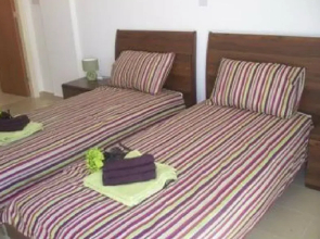 Brooke Apartment