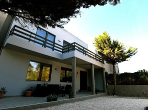Lilies Villa