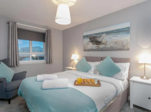 Forbes Retreat - Donnini Apartments