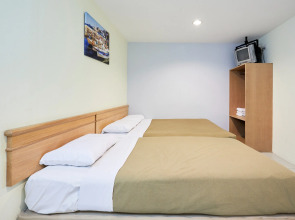 Tang City Hotel, Petaling Street, Merdeka PNB 118 Tower