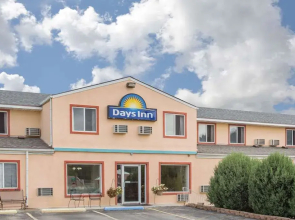 Days Inn Custer