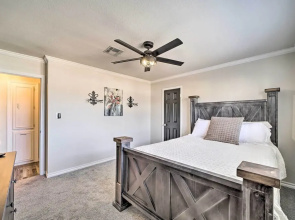 Immaculate 'woodland View' Retreat w/ Hot Tub