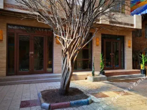 Sunshine Hotel(夏河日照山庄)