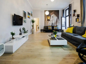 Kings Landing Apartament