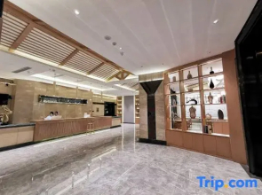 Longdu Tianjiao Hotel (Zizhong Passenger Transport Center Yulu Branch)