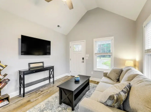 3 Mi to Dtwn: Home w/ Patio & Grill in New Bern