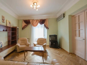 Prorizna Studio Kiev Apartment