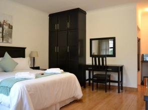 B at Home Guesthouse Piet Retief