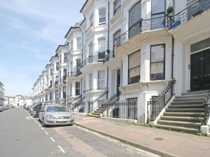 Urban Chic Central Brighton Apartment